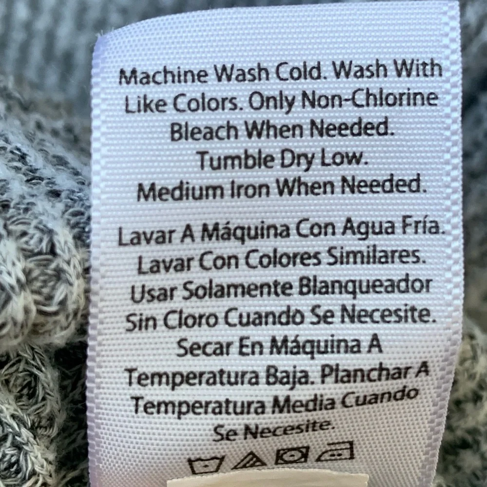TIME AND TRU Women’s Gray and Cream Waffle Weave Mock Neck Long Sleeve Tunic